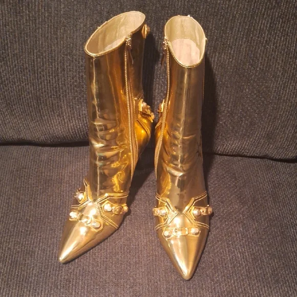 Azalea Wang Metallic Gold Ankle Boots - Picture 2 of 10